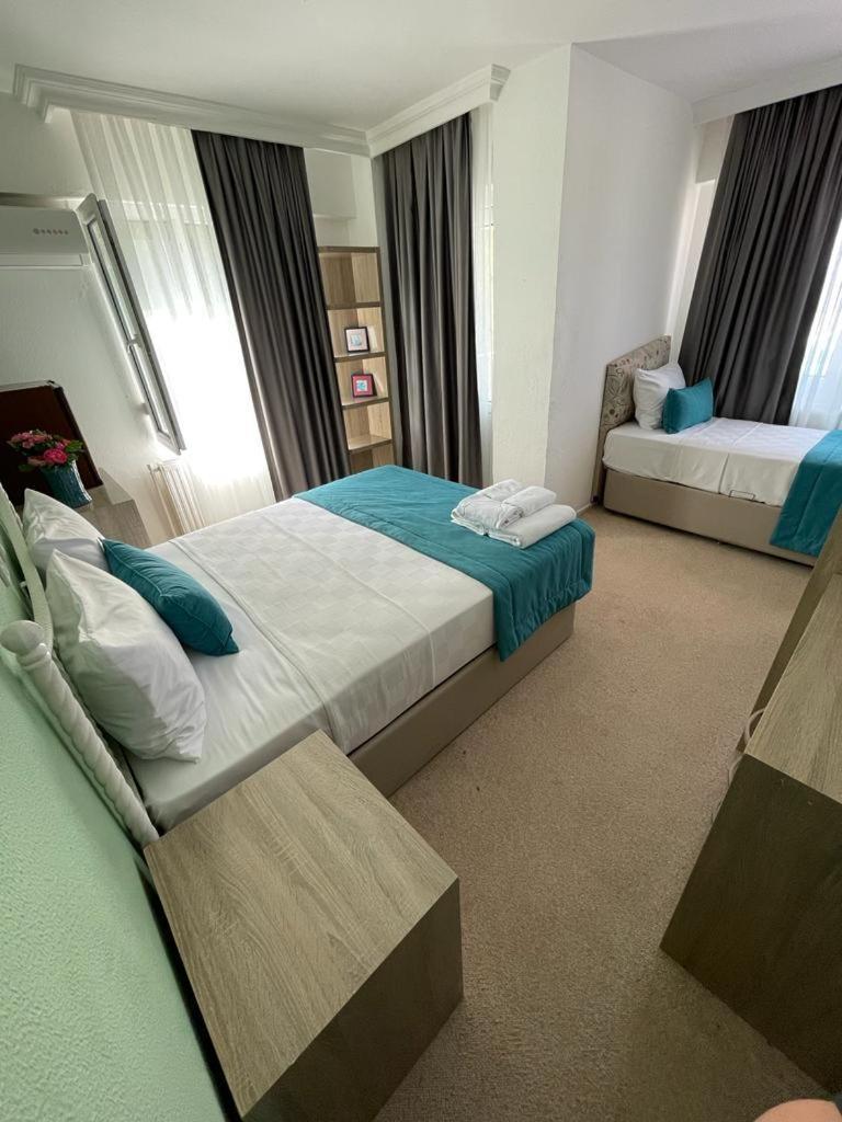 Colophon Beach Otel Ґумулдур Екстер'єр фото